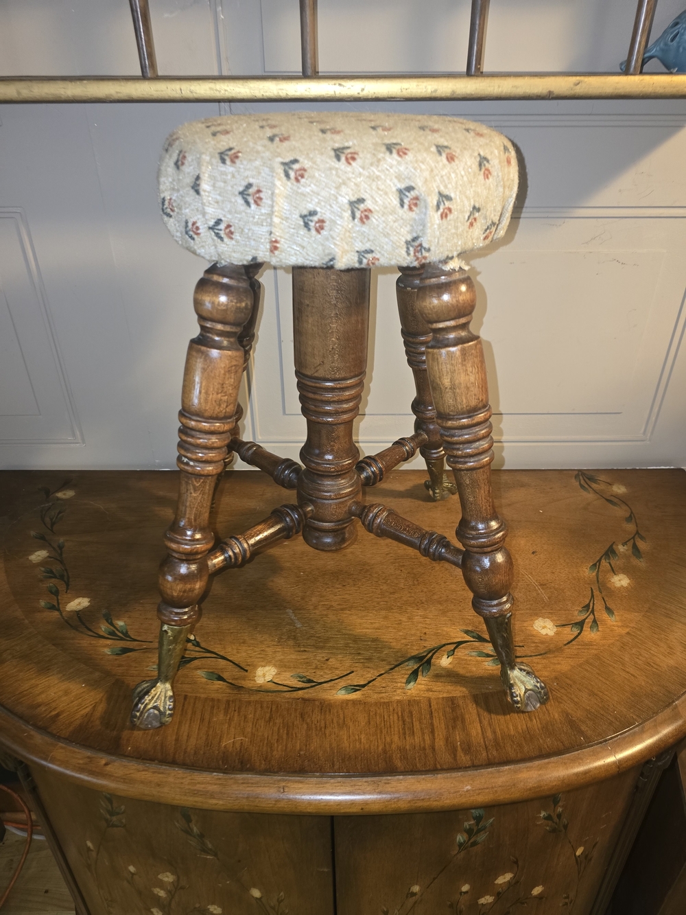 Antique Wooden Piano Stool Seat Eagle Claw Ball Footed Legs